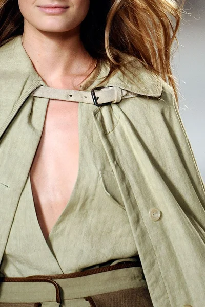 Look 43